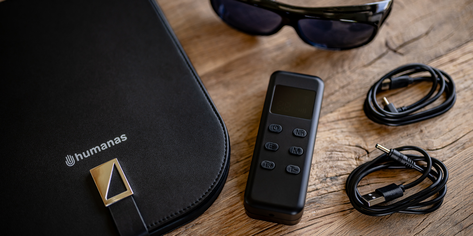 Panel LED z funkcją światła IR Humanas LumiCare - czarny